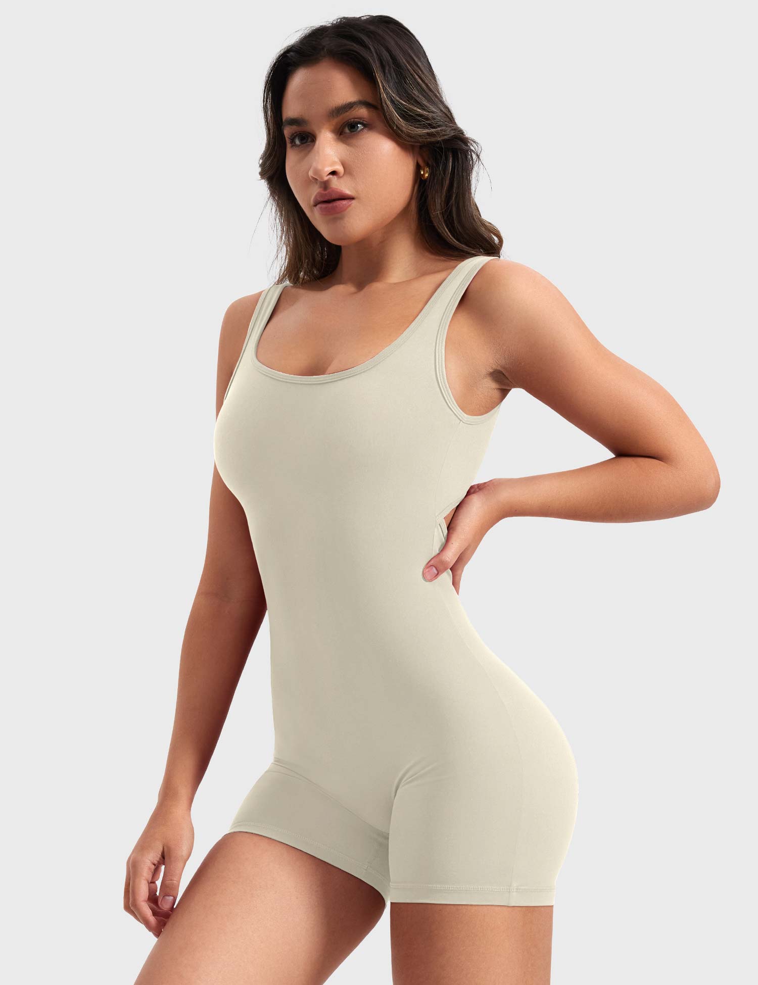 Yeoreo Lizvette V-Rücken Romper