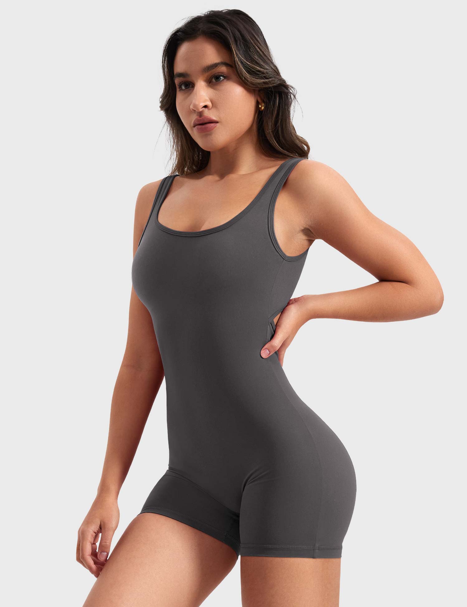 Yeoreo Lizvette V-Rücken Romper