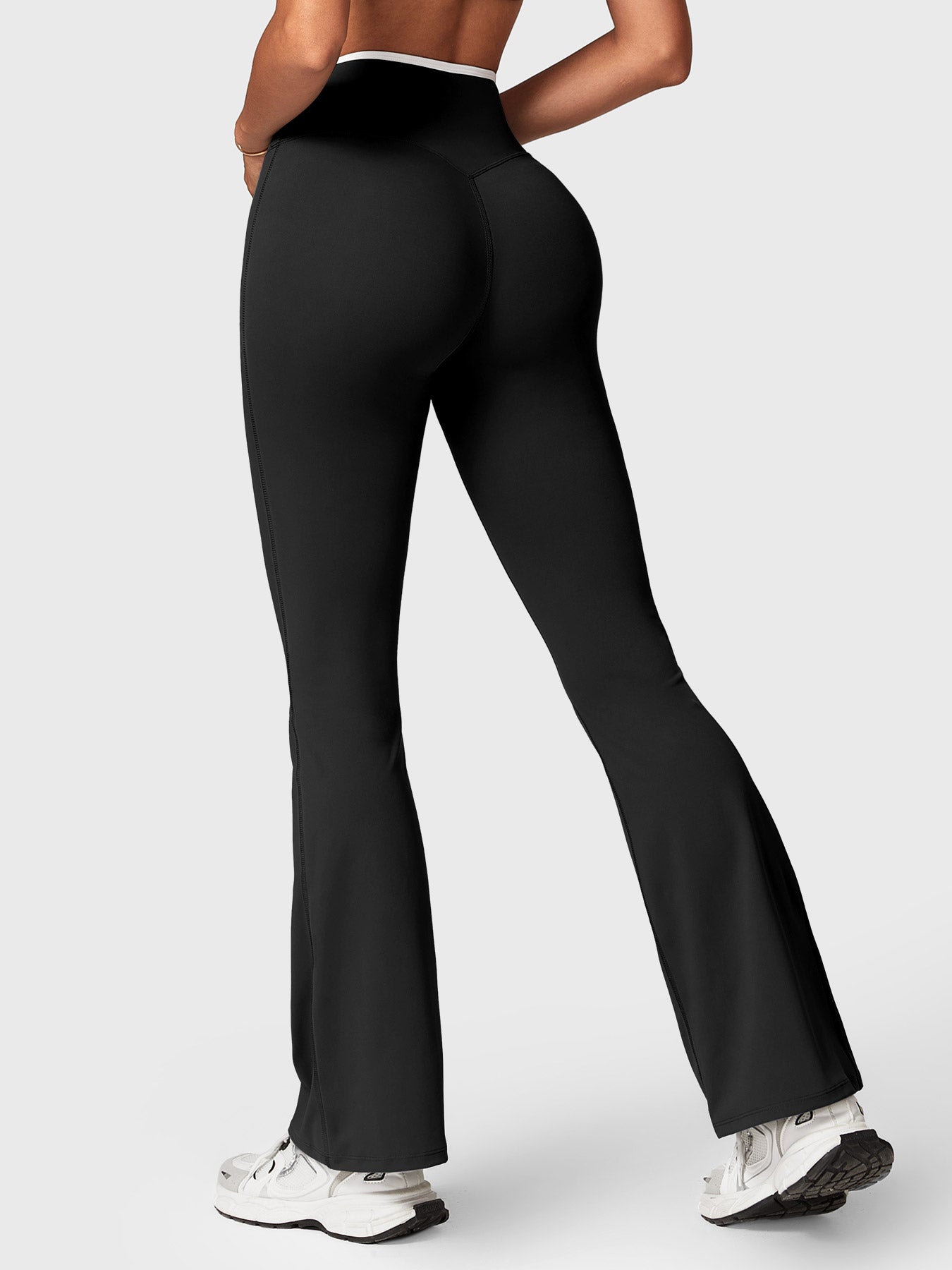Yeoreo Alberta Kontrastbesetztes Flare Leggings