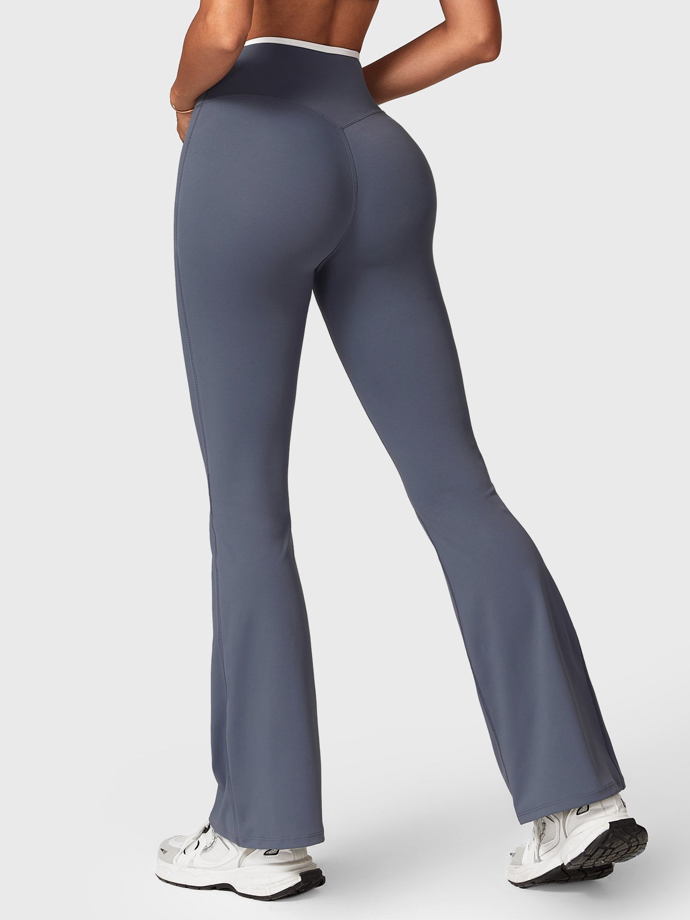 Yeoreo Alberta Kontrastbesetztes Flare Leggings