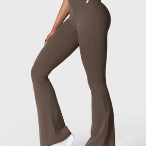 Yeoreo Daze V-Rücken Schlaghosen Flared Leggings Kaffee