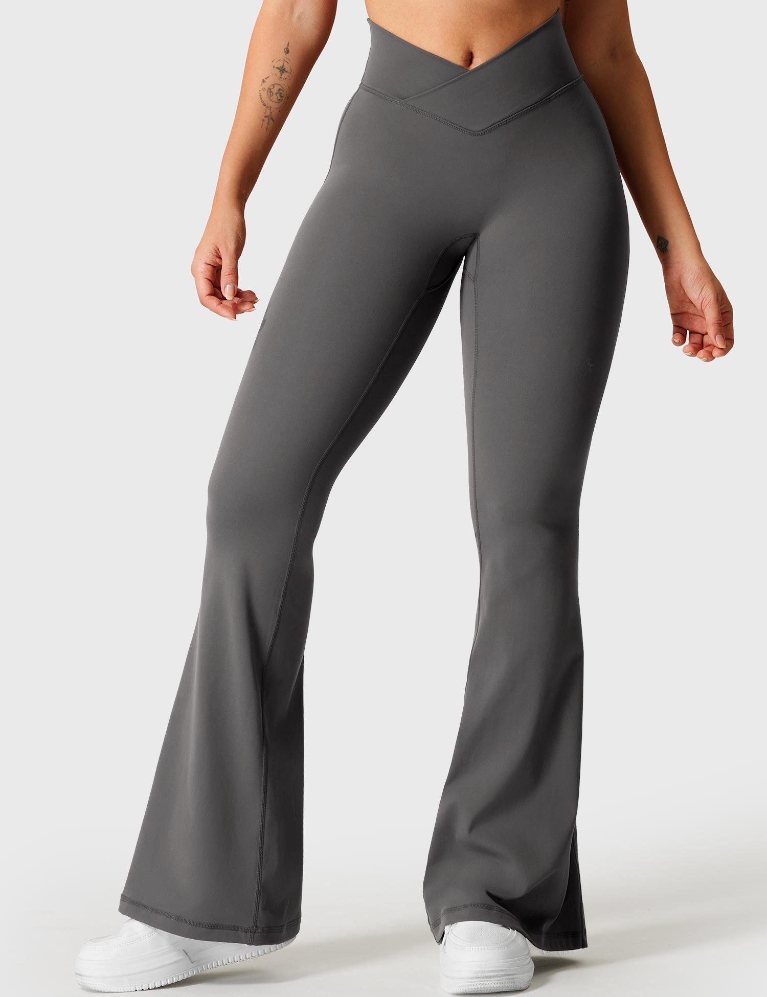 Yeoreo V-Taille Kalie Flared Leggings - Yeoreo Germany