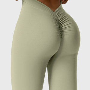 Yeoreo Daze V-Rücken Schlaghosen Flared Leggings Soja Grün