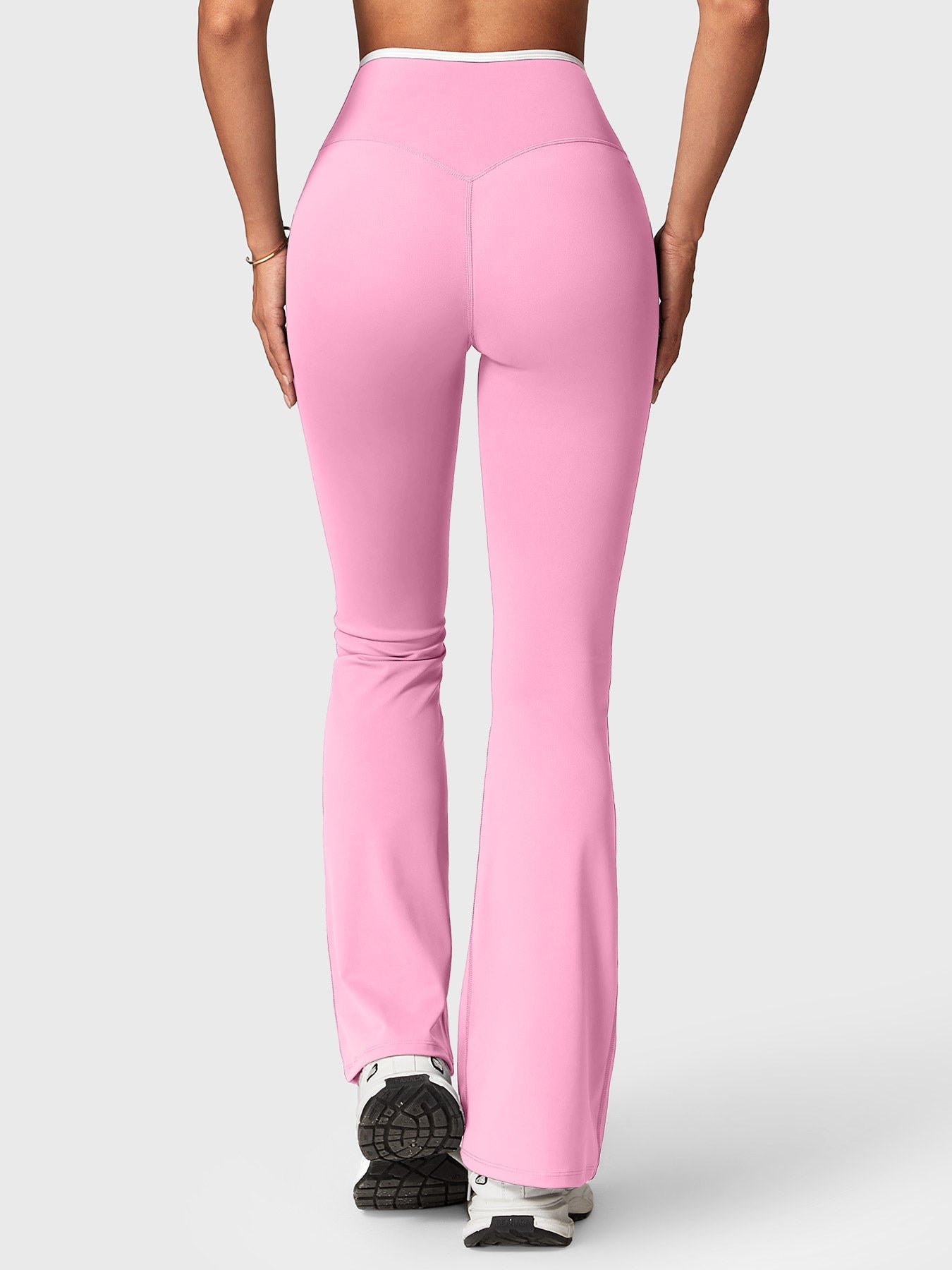 Yeoreo Alberta Kontrastbesatz Sport Set - Yeoreo Germany