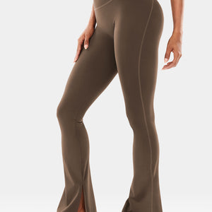Yeoreo Nasreen Flared Leggings mit geteiltem Saum - Yeoreo Germany