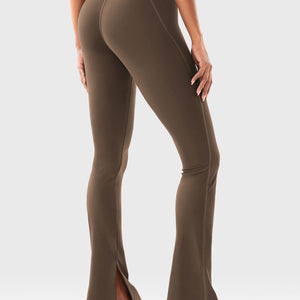 Yeoreo Nasreen Flared Leggings mit geteiltem Saum - Yeoreo Germany