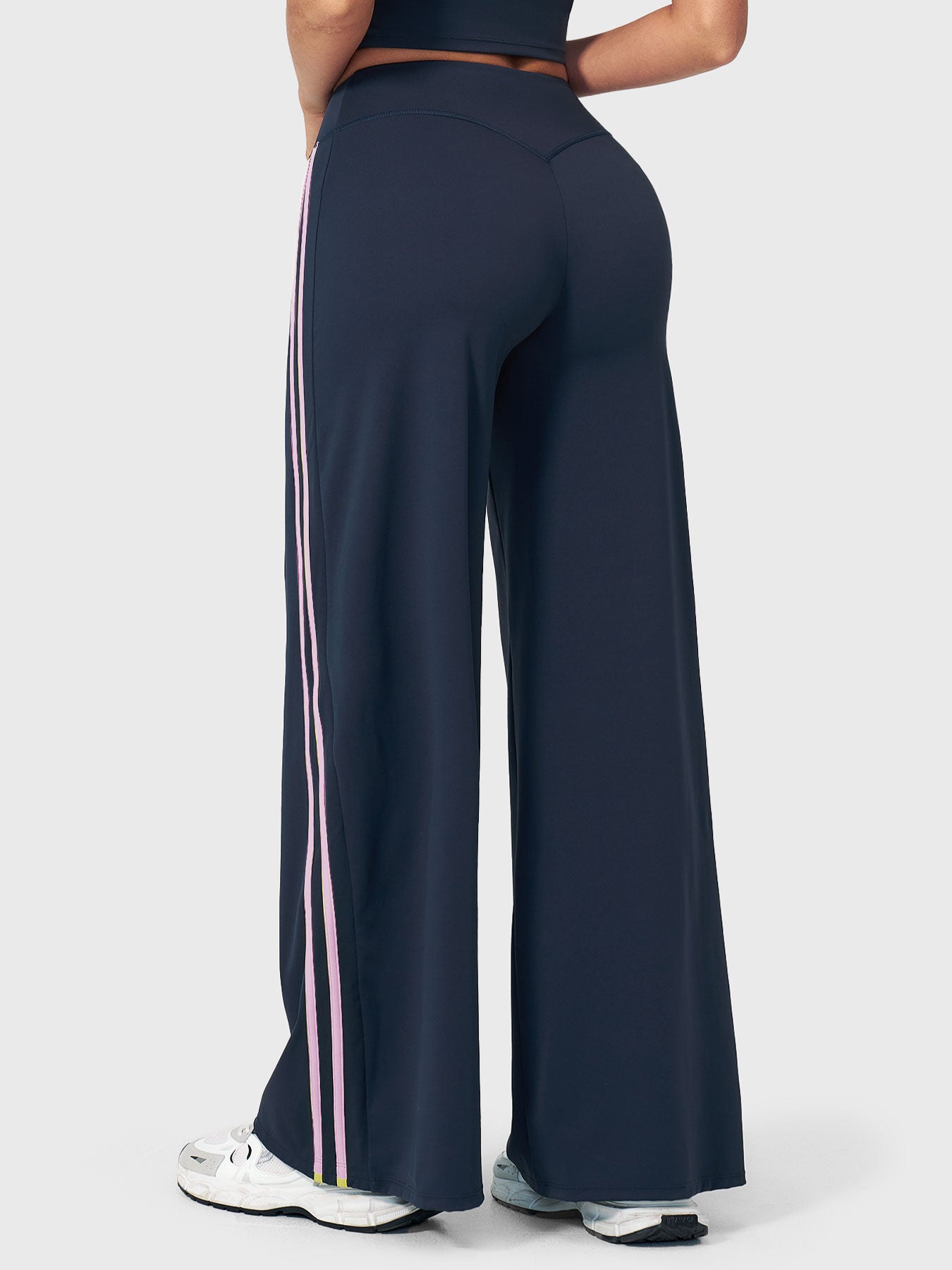 NavyPink