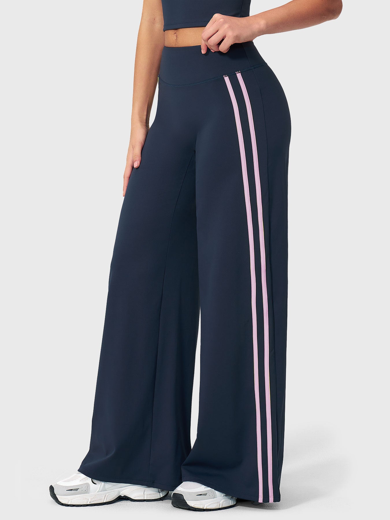 NavyPink