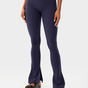 Yeoreo Nasreen Flared Leggings mit geteiltem Saum - Yeoreo Germany