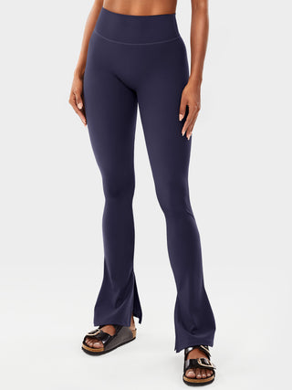 Yeoreo Nasreen Flared Leggings mit geteiltem Saum - Yeoreo Germany