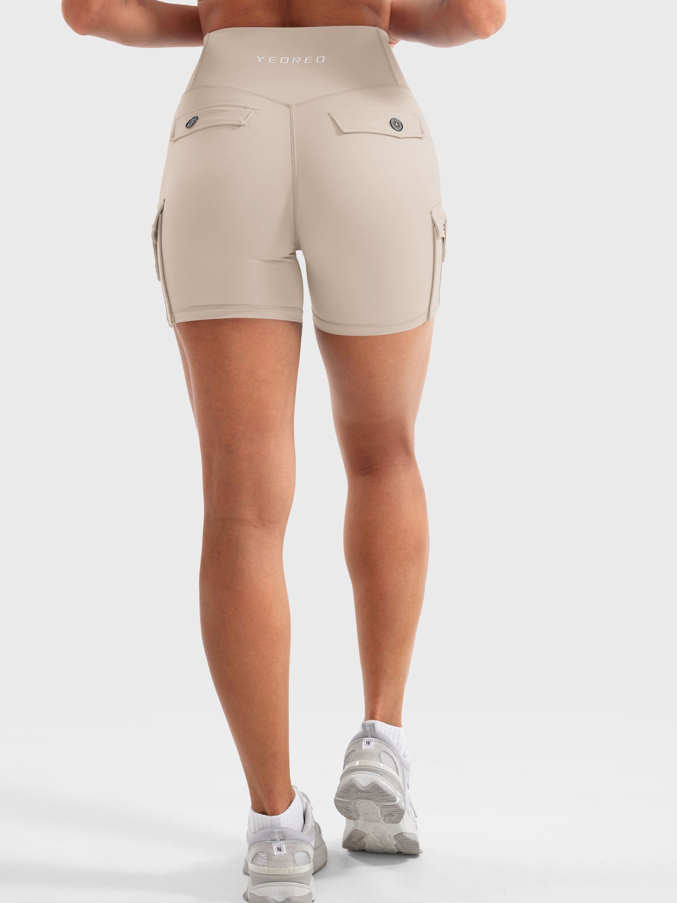 LightKhaki