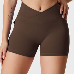 Yeoreo V-waistband Charm Shorts